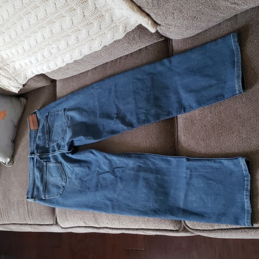 Calvin Klein midrise classic straight blue jeans - Picture 7 of 9